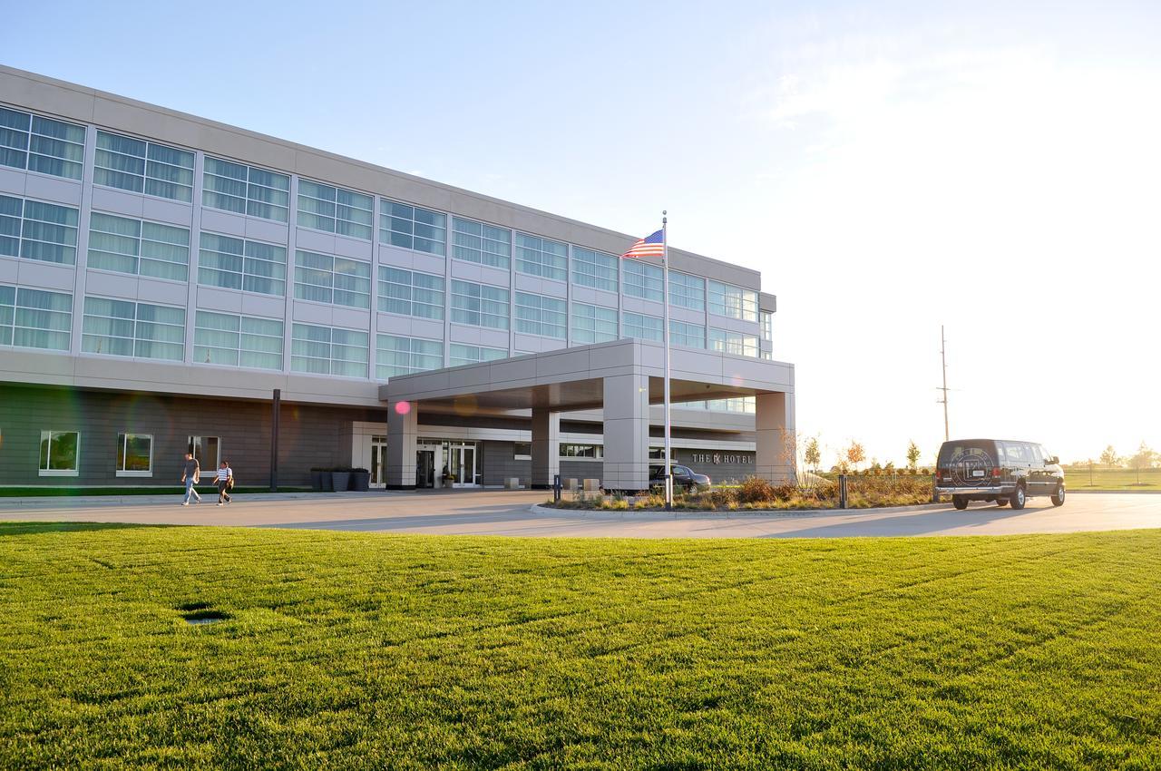 The Hotel At Kirkwood Center Cedar Rapids Exterior foto